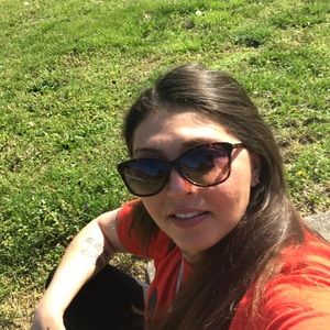 Meet your Posher, Katherine